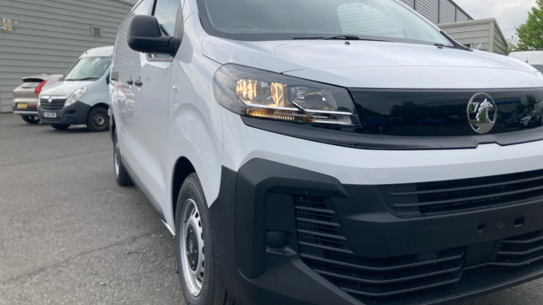 Vauxhall Vivaro L2 Diesel 2.0 Turbo D 145 Prime H1 Van